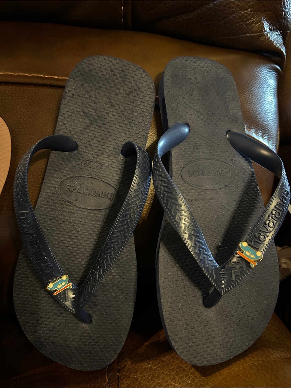 Havaianas Women's Flip Flop Set - White, Blush, Navy - Picture 5 of 5
